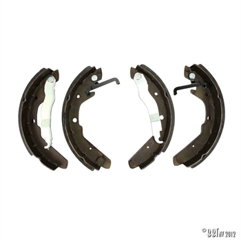 BRAKE SHOES REAR (4) T25 05/79-08/92